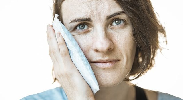 İltihaplı diş kökleri için kanal tedavisi